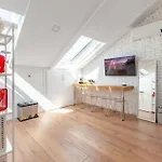 City Life Modern Design Apartment 10 Mt Da M Lilla