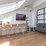 City Life Modern Design Apartment 10 Mt Da M Lilla