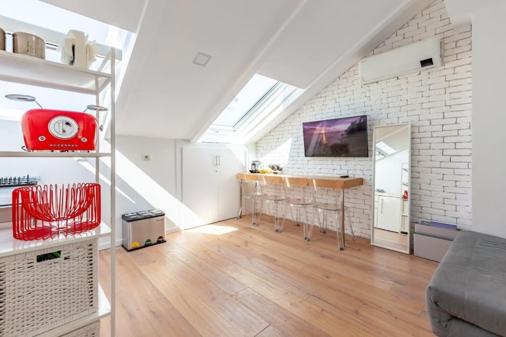 Life Modern Design 10 Mt Da M Lilla Appartement